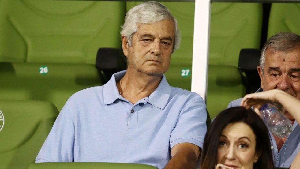 takis oikonopoulos